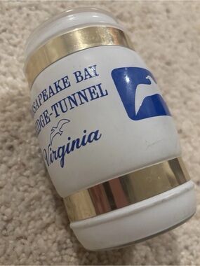 Vintage Siesta Ware Souvenir Mug with Wood Handle Virginia Souvenir Excellent